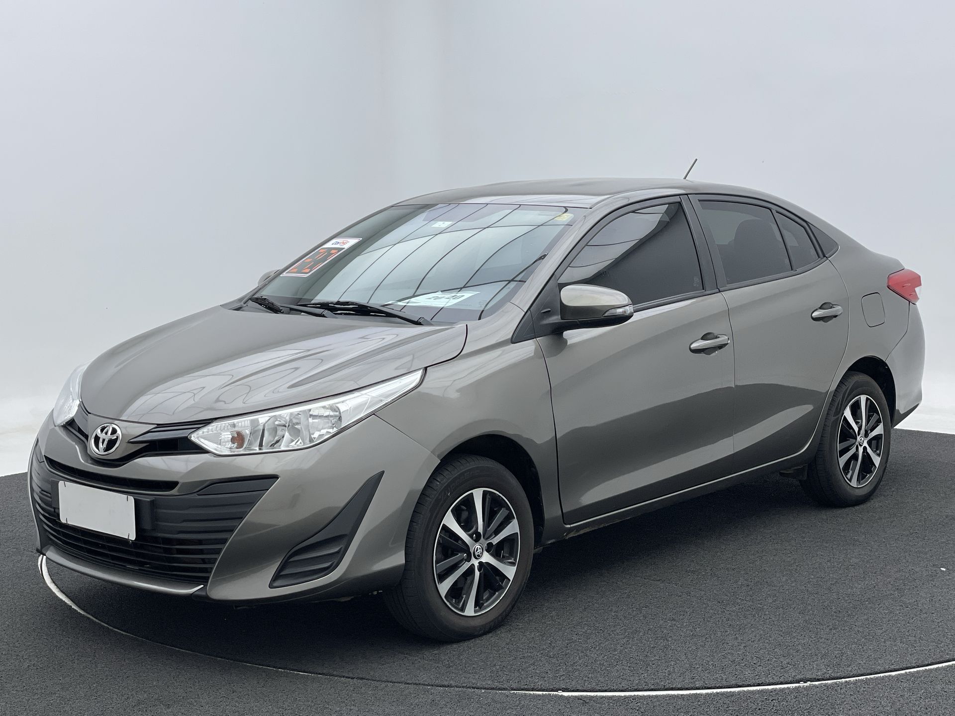 YARIS XL Live Sedan 1.5 Flex 16V 4p Aut.