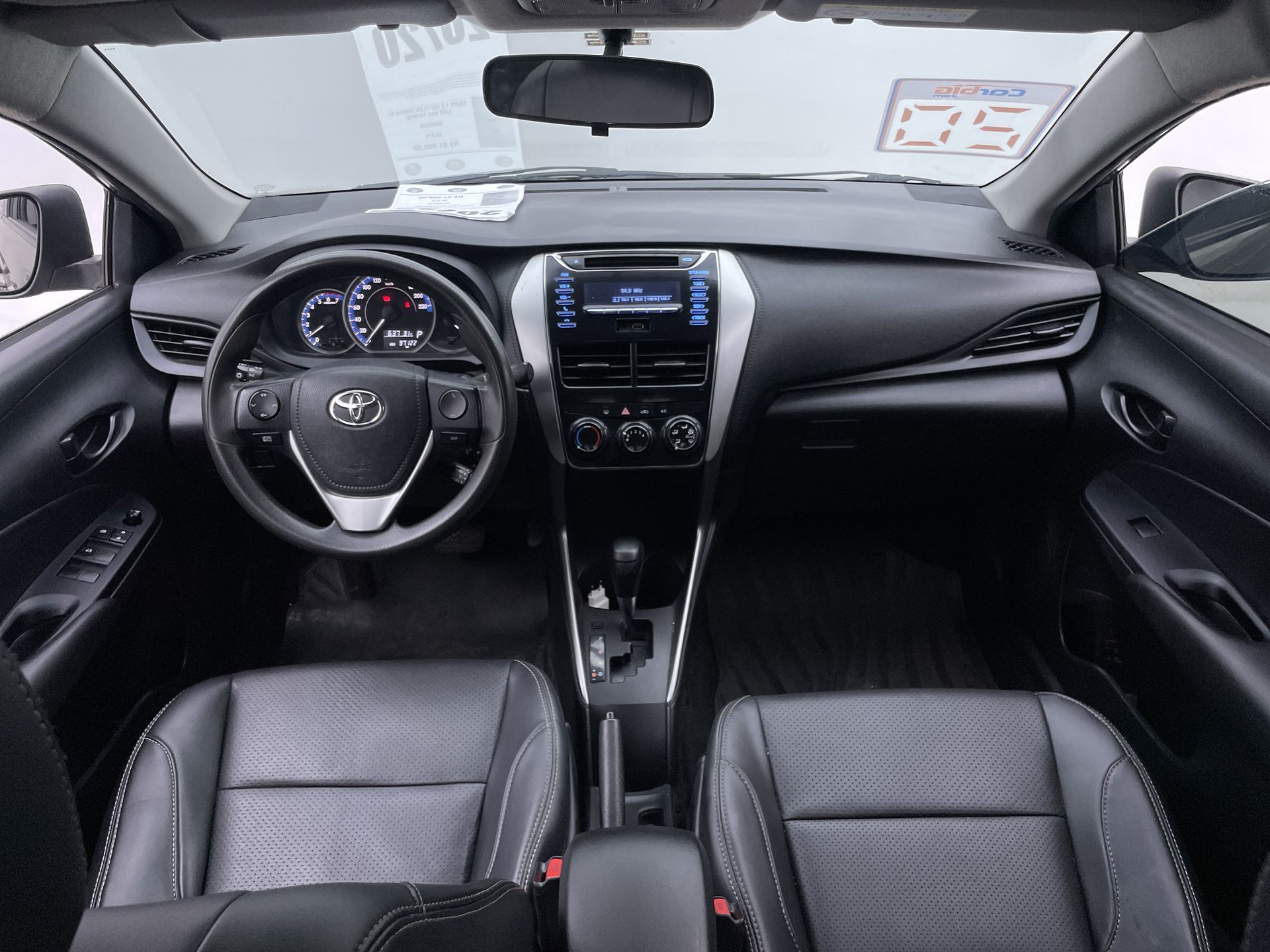 YARIS XL Live Sedan 1.5 Flex 16V 4p Aut.