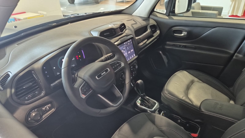 Jeep-RENEGADE-1.3 T270 TURBO FLEX LONGITUDE AT6