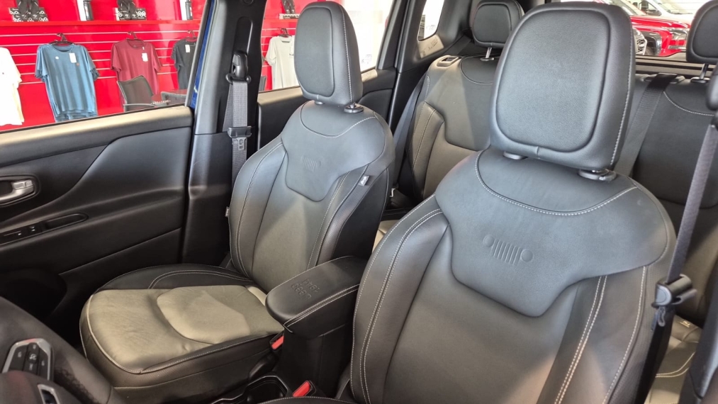 Jeep-RENEGADE-1.3 T270 TURBO FLEX LONGITUDE AT6