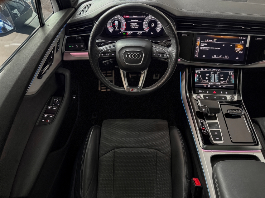 Audi-Q7-3.0 55 TFSI GASOLINA PERFORMANCE BLACK QUATTRO TIPTRONIC