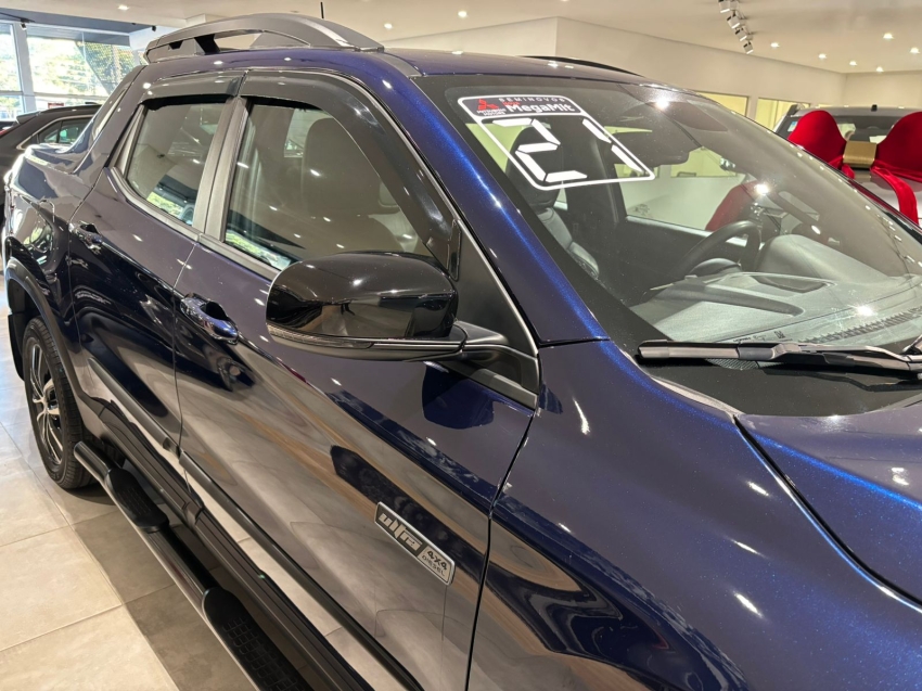 Fiat-TORO-2.0 16V TURBO DIESEL ULTRA 4WD AT9