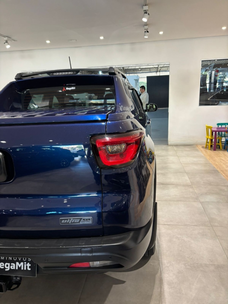 Fiat-TORO-2.0 16V TURBO DIESEL ULTRA 4WD AT9