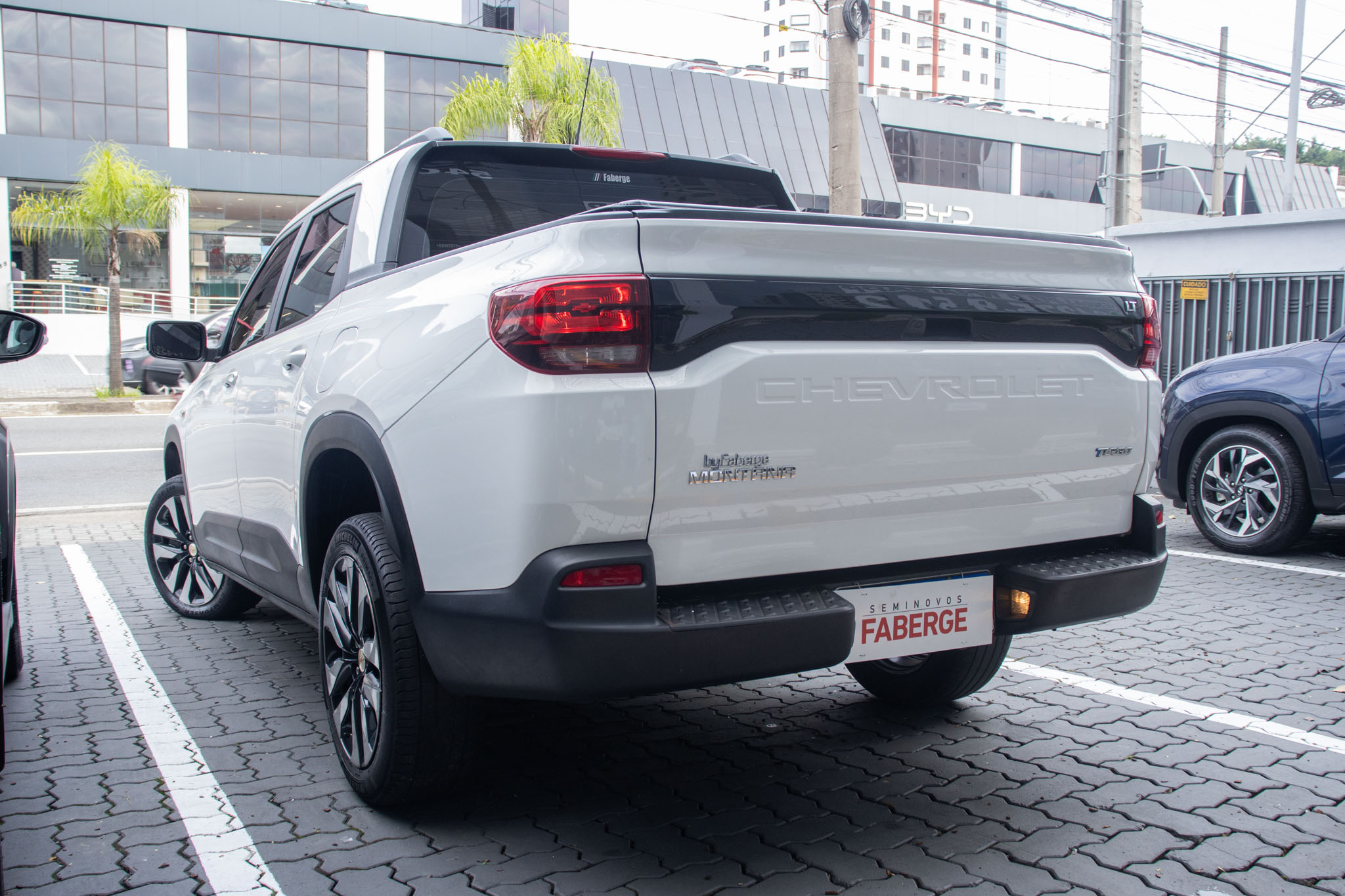 GM - Chevrolet-MONTANA-MONTANA LT 1.2  Turbo Flex 12V 4p Mec.