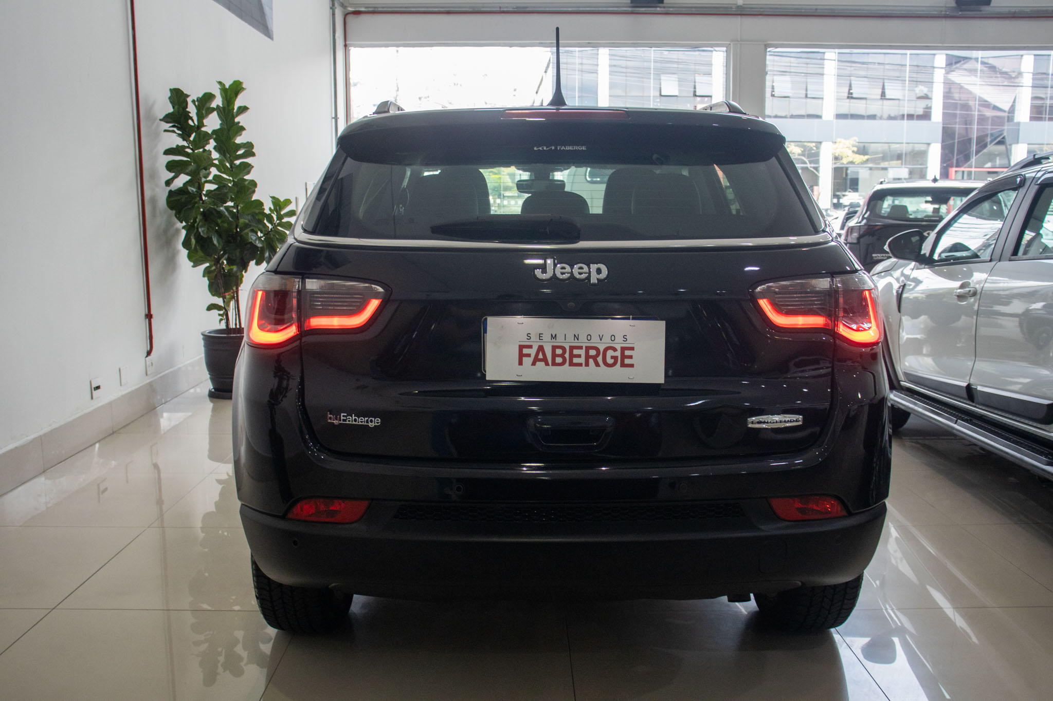 Jeep-COMPASS-COMPASS LONGITUDE 2.0 4x2 Flex 16V Aut.