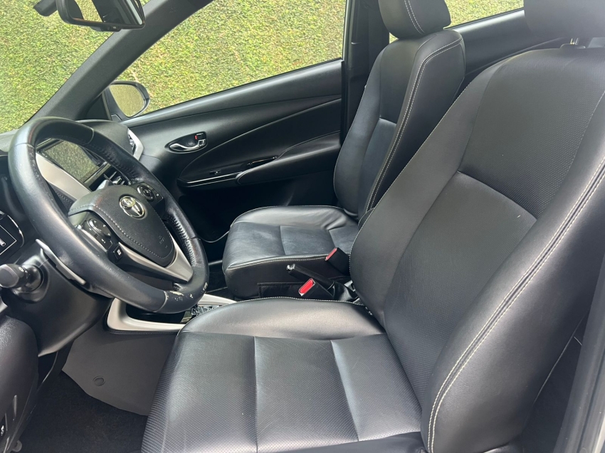 Toyota-YARIS-1.5 16V FLEX XLS MULTIDRIVE