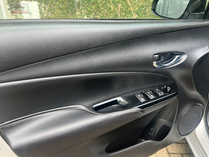 Toyota-YARIS-1.5 16V FLEX XLS MULTIDRIVE