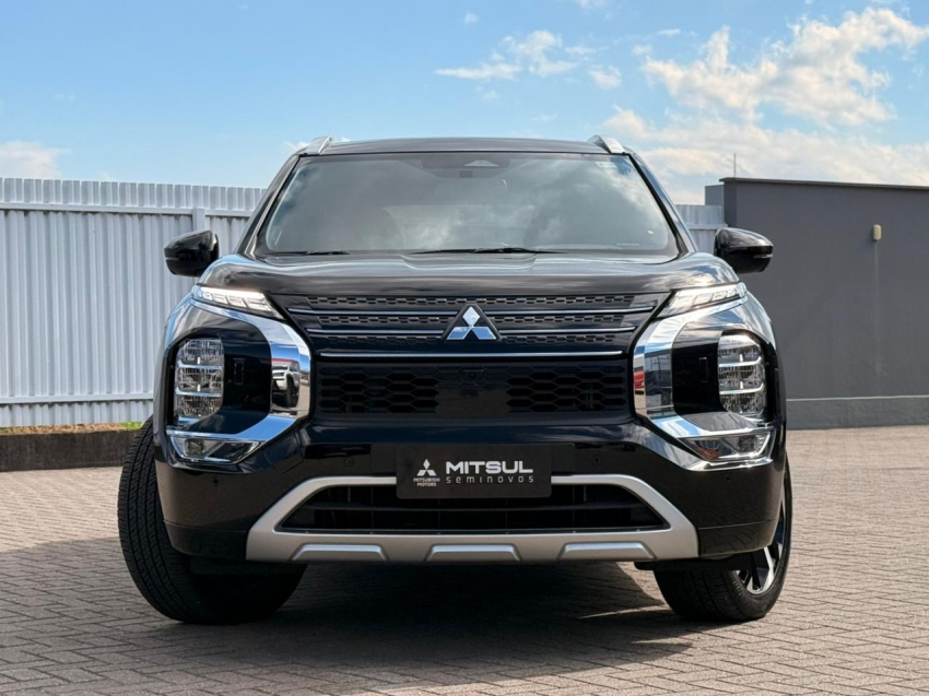 Mitsubishi-OUTLANDER-2.4 PHEV SIGNATURE S-AWC DHT