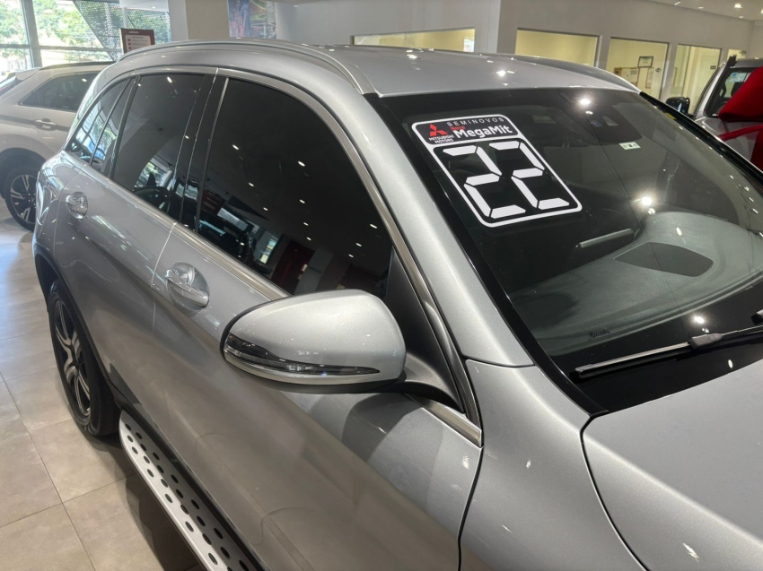 MERCEDES BENZ-GLC 220d-2.0 TURBO DIESEL OFF-ROAD 9G-TRONIC