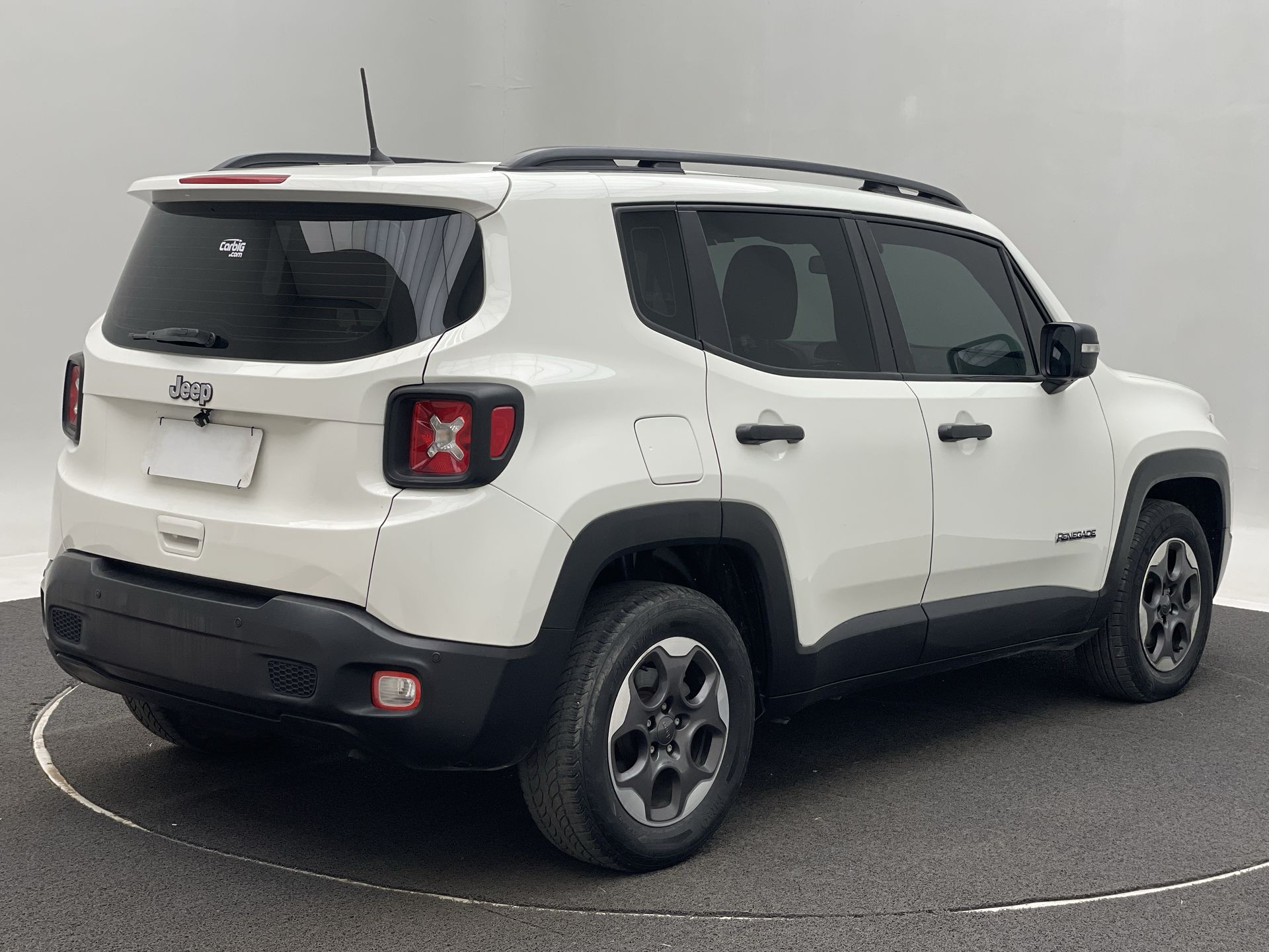 Renegade 1.8 4x2 Flex 16V Aut.