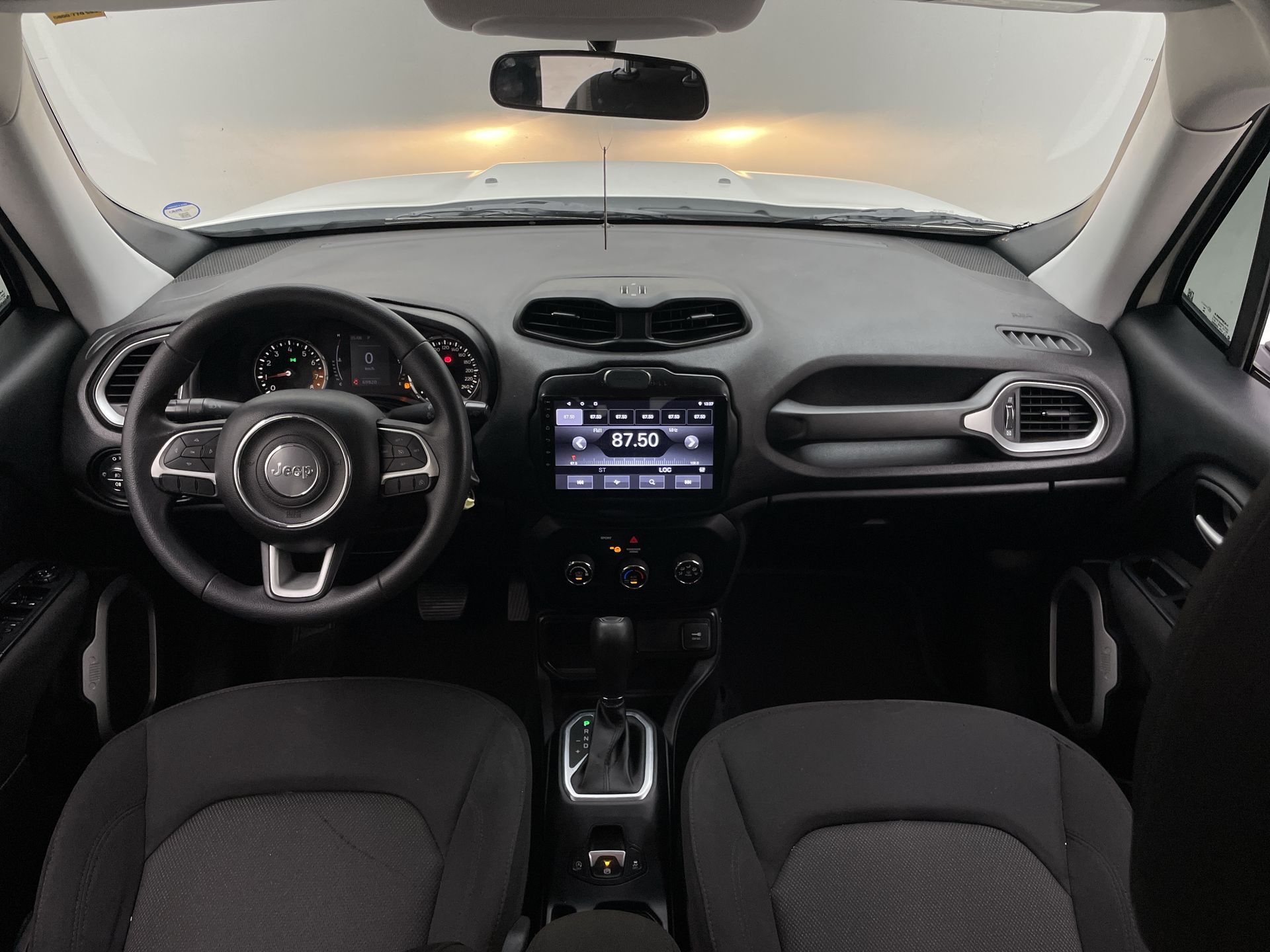 Jeep-RENEGADE-Renegade 1.8 4x2 Flex 16V Aut.