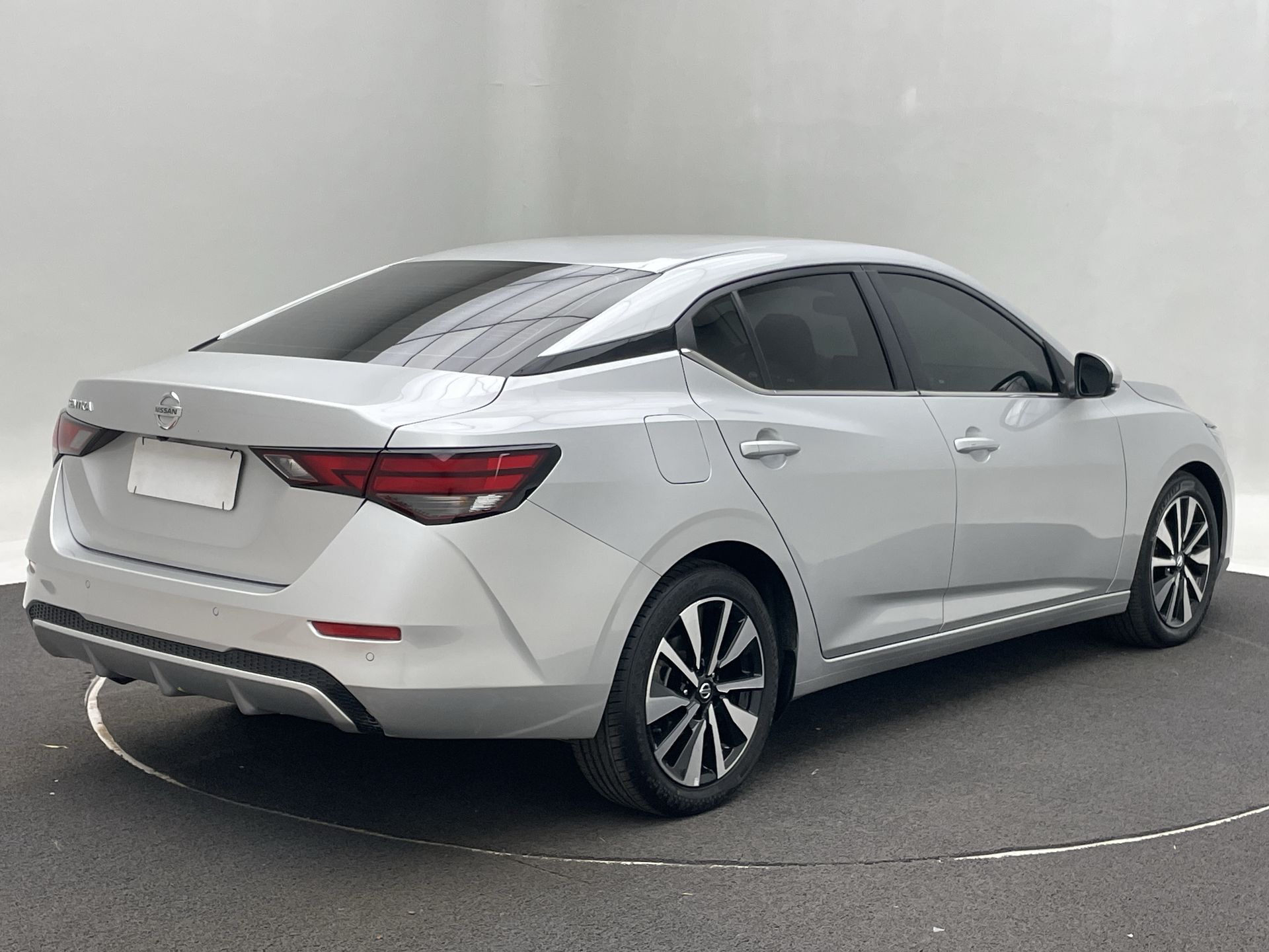 Sentra Advance 2.0 16V Aut.