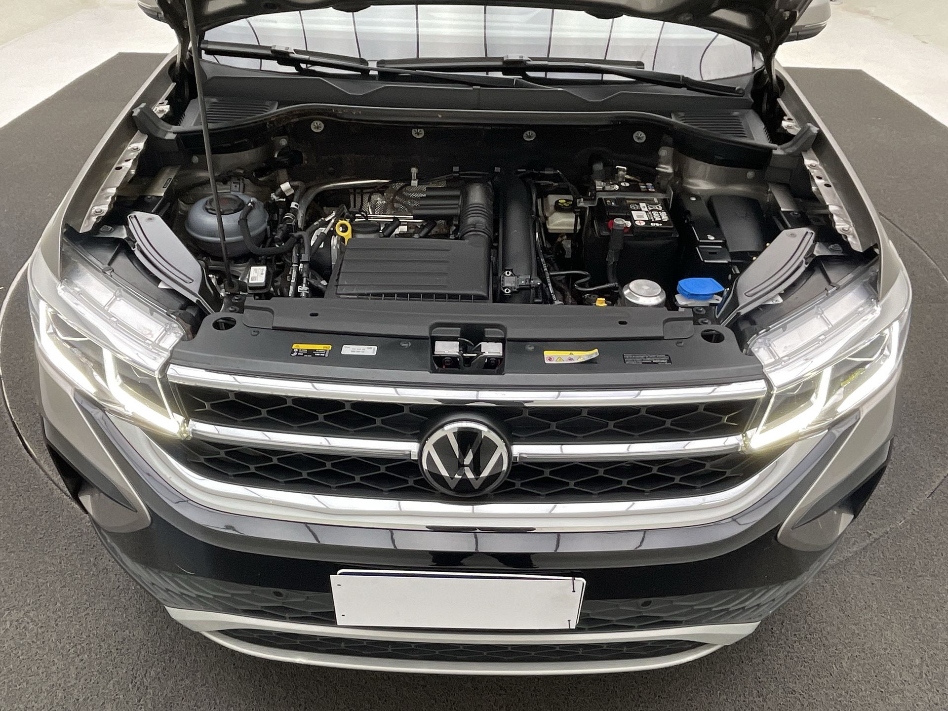 VW - Volkswagen-TAOS-TAOS Highline 1.4 250 TSI Flex Aut.