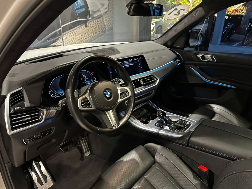 BMW-X5-3.0 I6 TURBO HÍBRIDO XDRIVE45E M SPORT AUTOMÁTICO