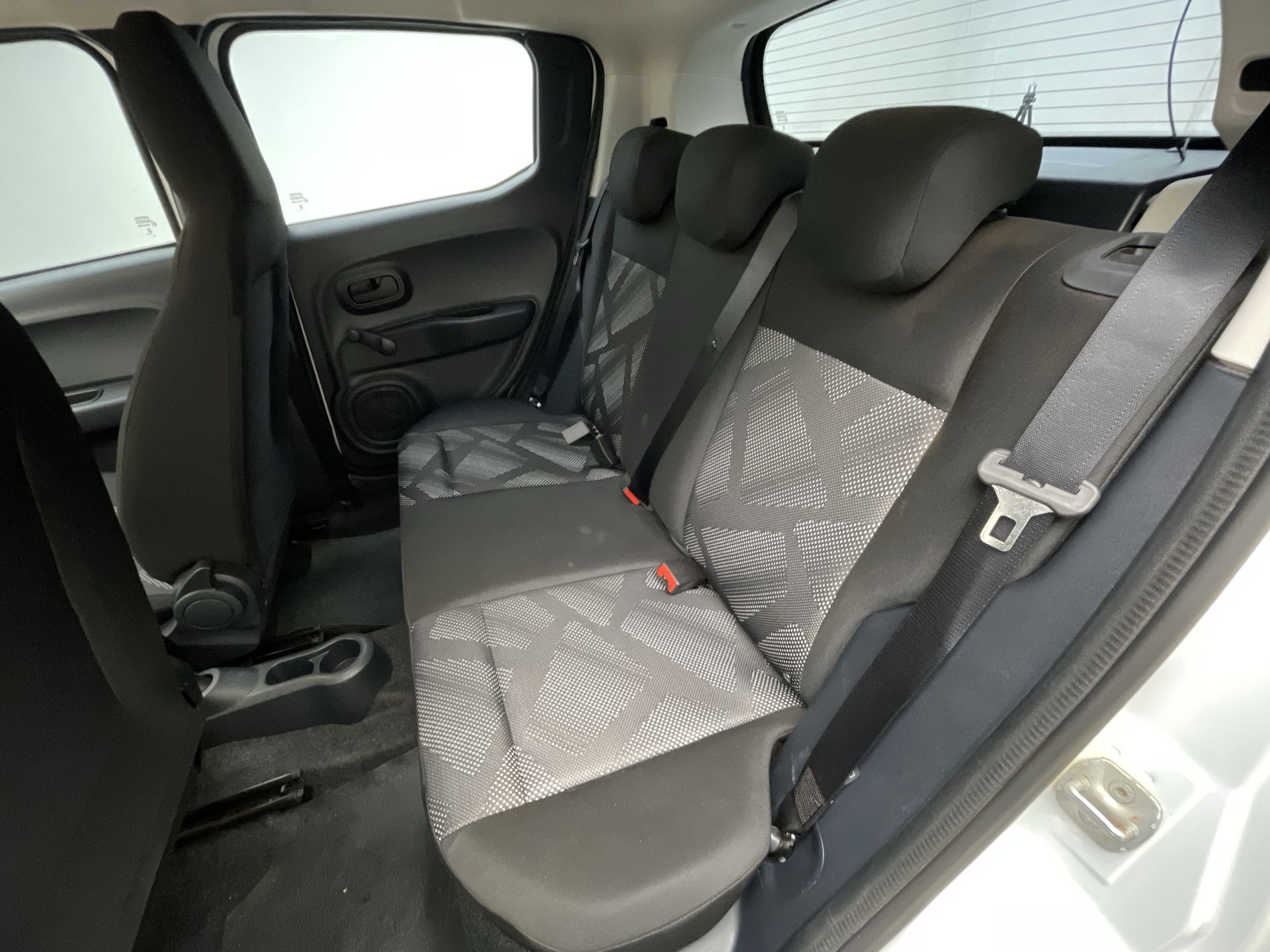 Fiat-MOBI-MOBI LIKE 1.0 Fire Flex 5p.