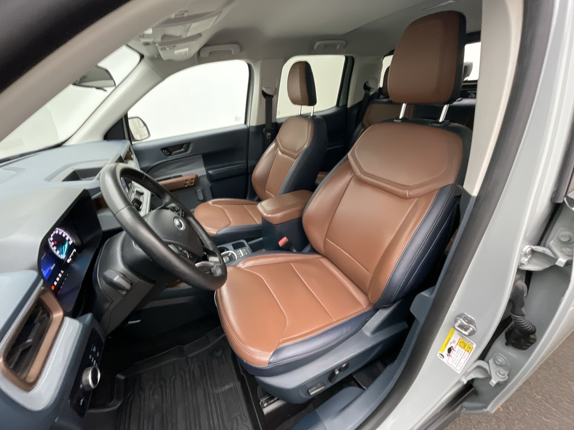 Ford-MAVERICK-Maverick Lariat FX4 2.0 EcoBoost Aut.