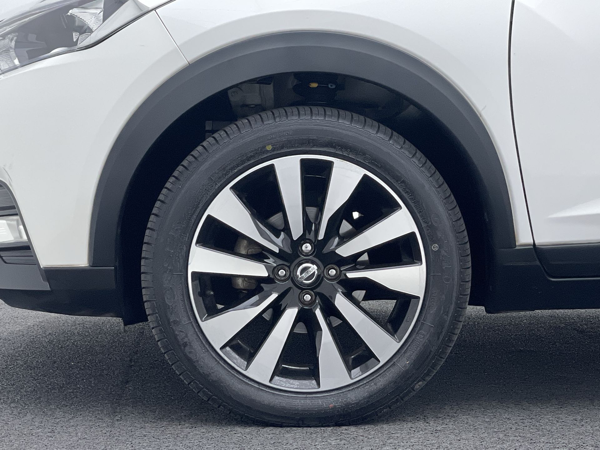 KICKS SL 1.6 16V FlexStar 5p Aut.