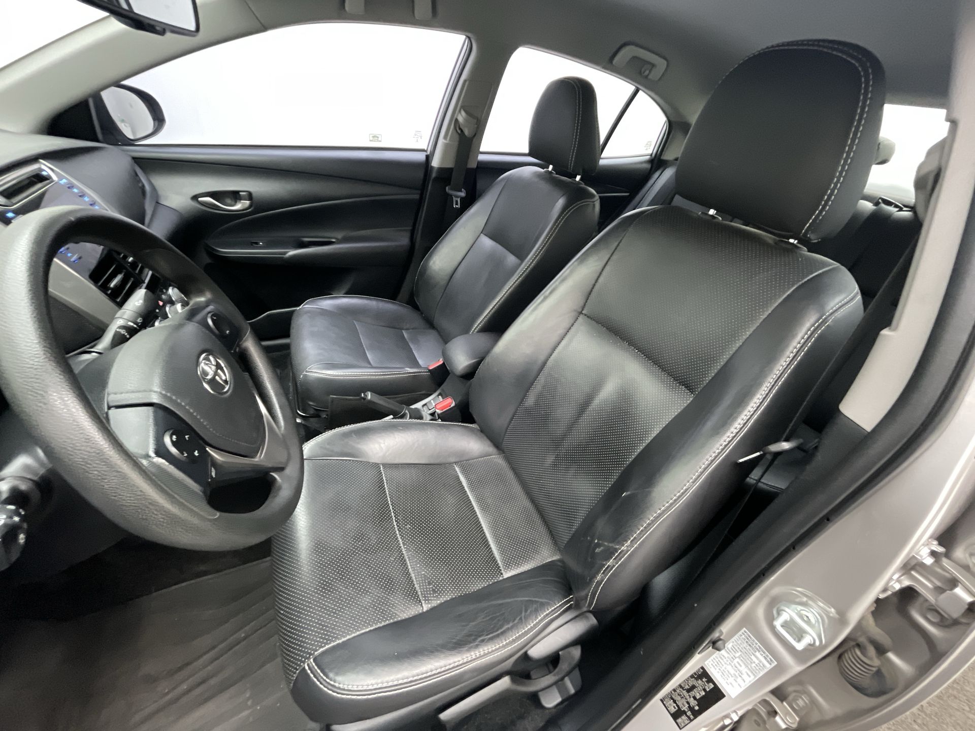 YARIS XL Sedan 1.5 Flex 16V 4p Aut.