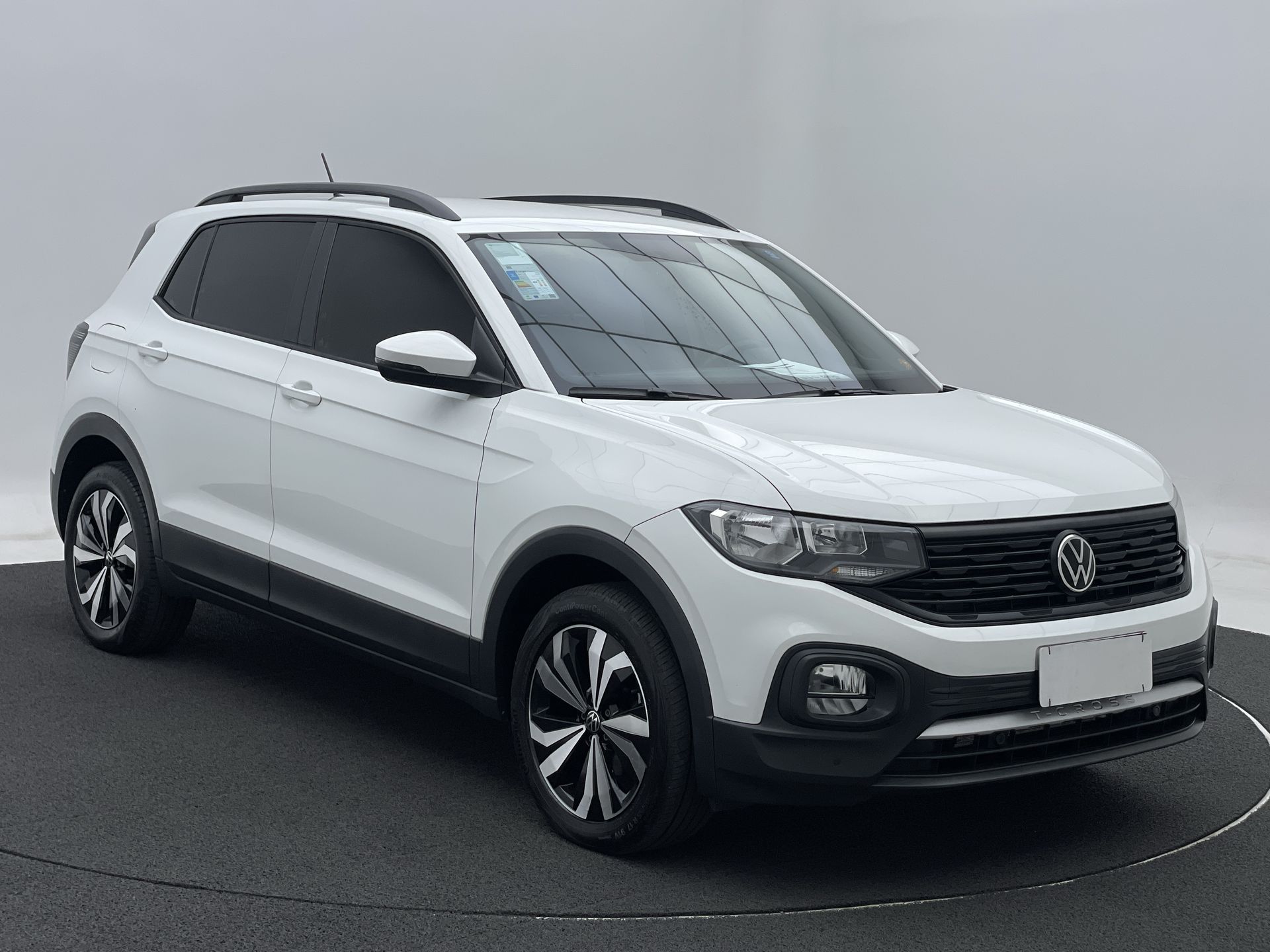 VW - Volkswagen-T-Cross-T-CROSS 1.0 200 TSI TOTAL FLEX AUT.