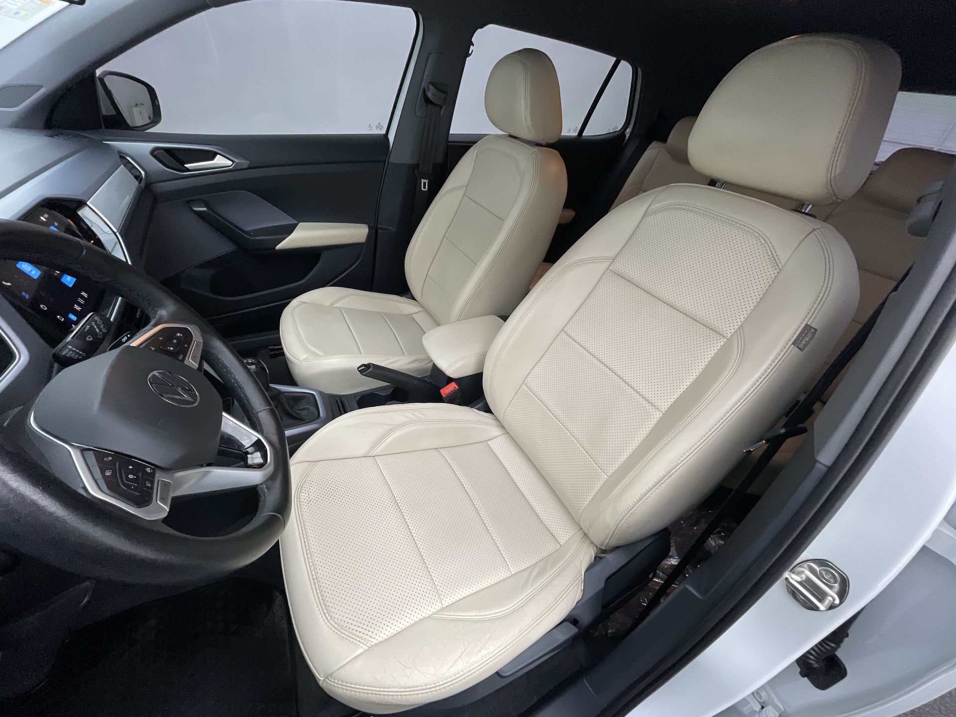 T-CROSS 1.0 200 TSI TOTAL FLEX AUT.