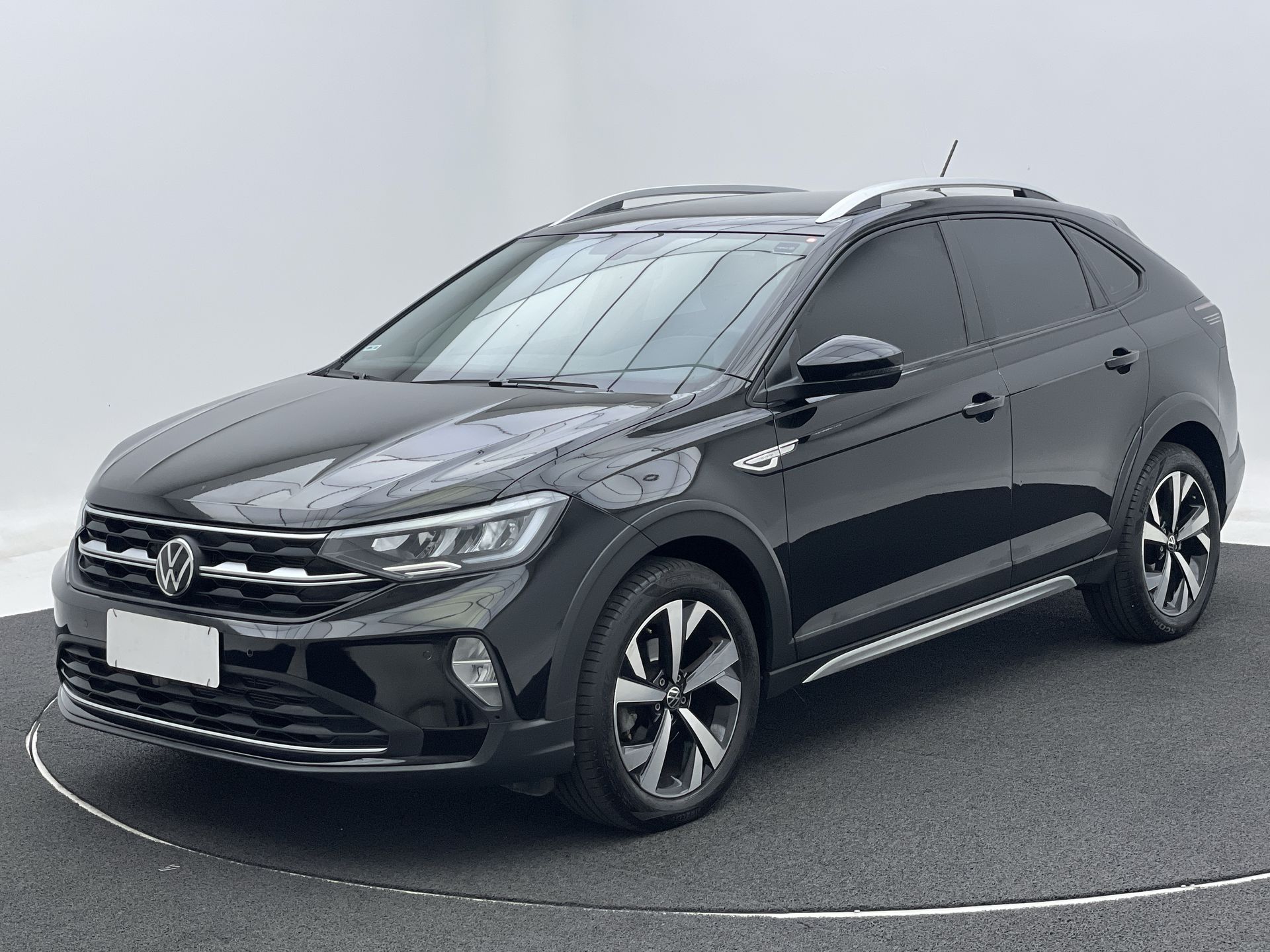 Nivus Highline 1.0 200 TSI Flex Aut.