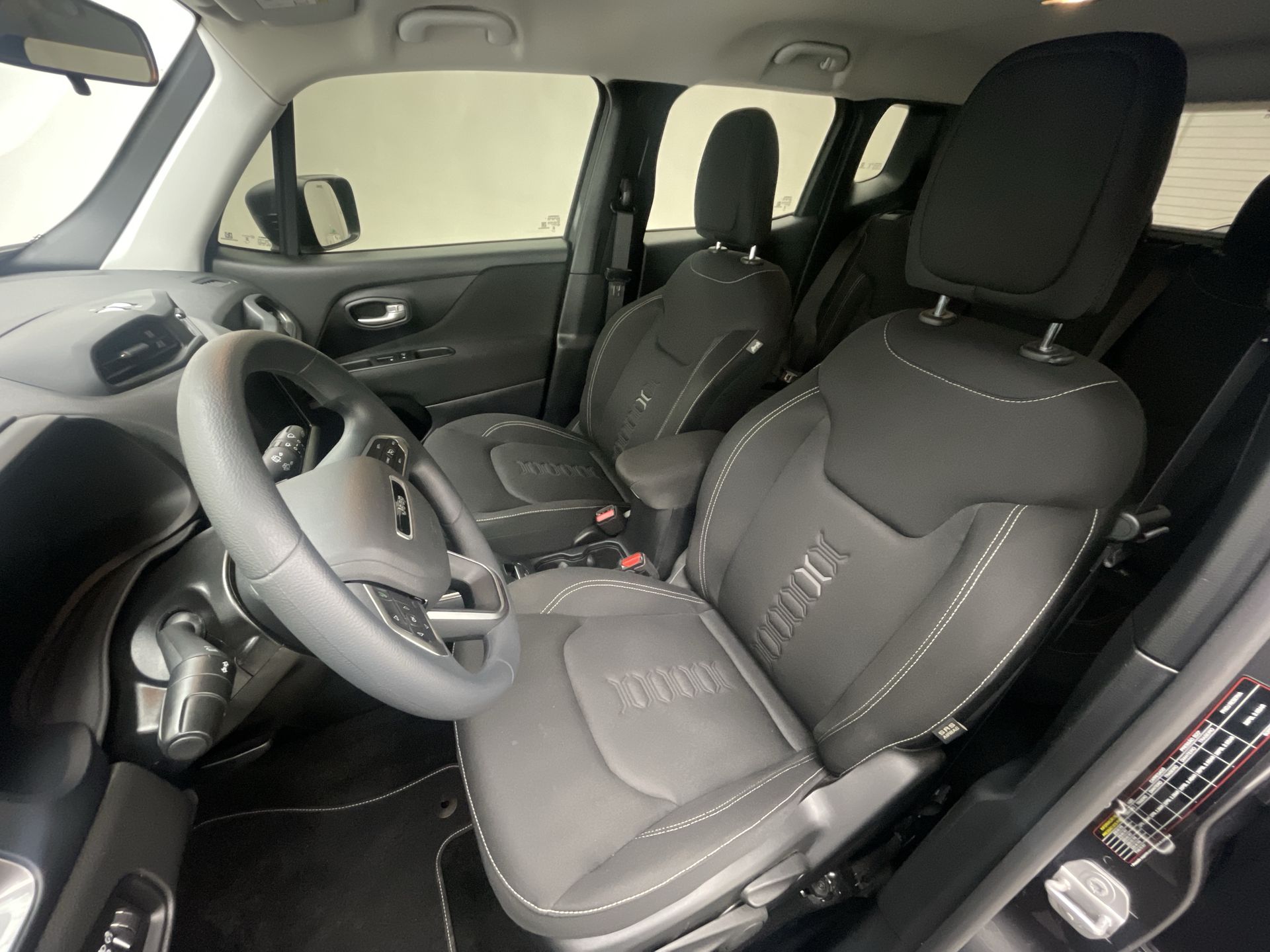 Renegade Sport T270 1.3 TB 4x2 Flex Aut.