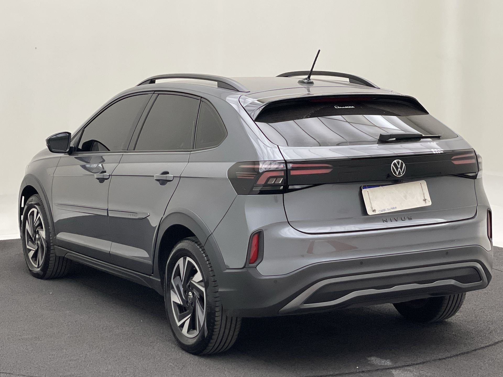 VW - Volkswagen-Nivus-Nivus Sense 1.0 200 TSI Flex Aut.