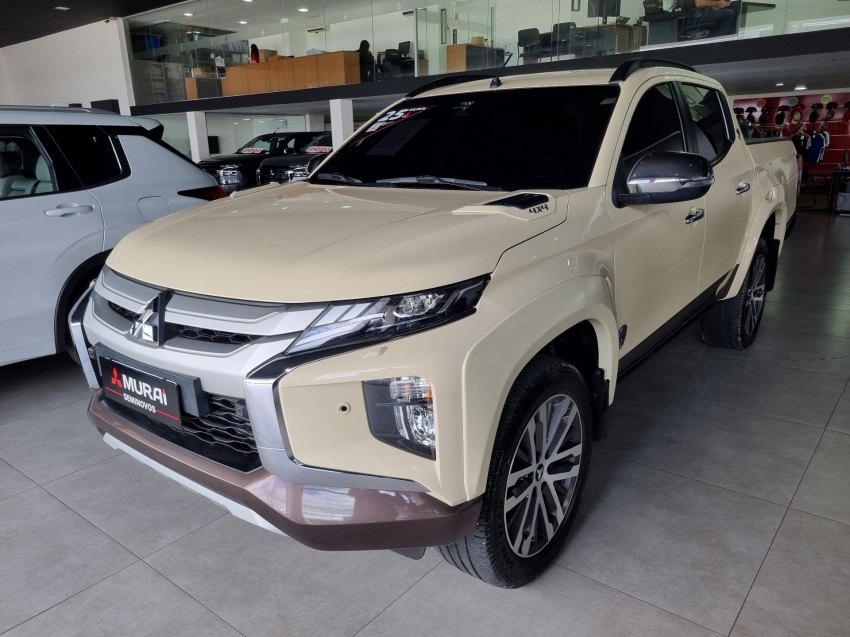 Mitsubishi-L200 TRITON-2.4 16V TURBO DIESEL SPORT HPE-S TERRA CD 4P 4X4 AUTOMÁTICO