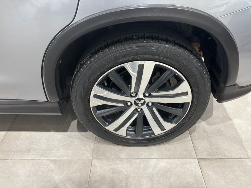 Mitsubishi-OUTLANDER SPORT-2.0 MIVEC FLEX HPE AWD AUTOMÁTICO