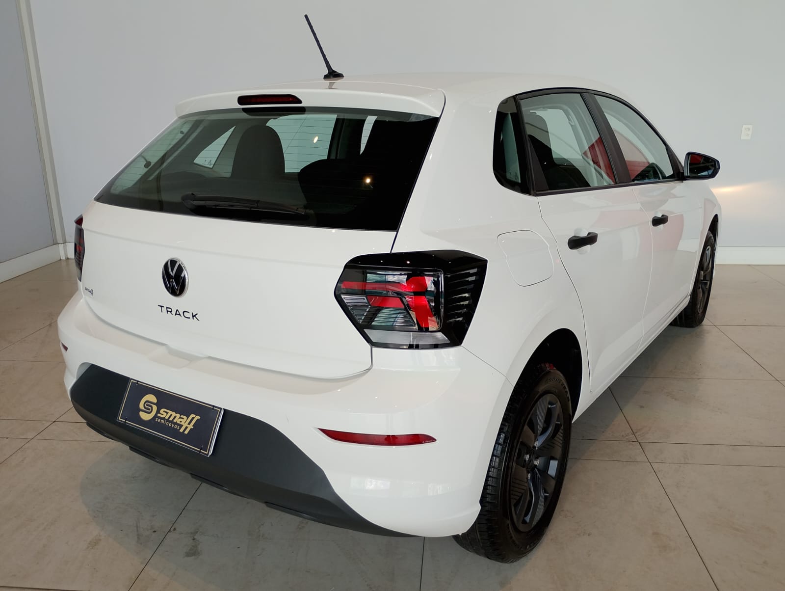 VW - Volkswagen-Polo-Polo Track 1.0 Flex 12V 5p