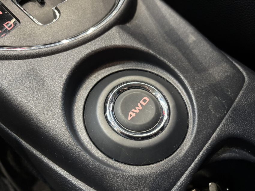 Mitsubishi-ASX-2.0 4X4 AWD 16V GASOLINA 4P AUTOMÁTICO