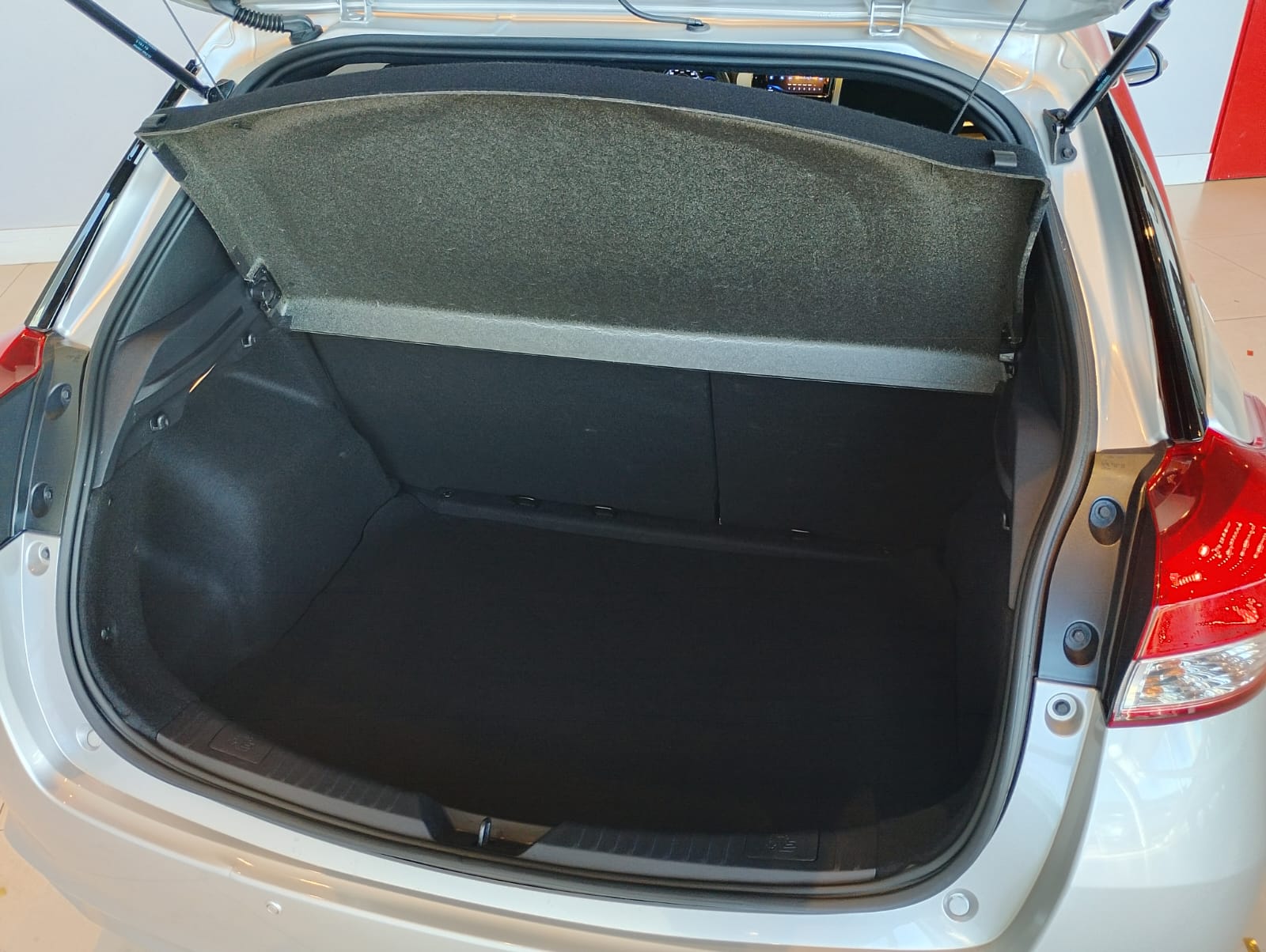 Toyota-YARIS-YARIS XLS 1.5 16V FLEX  MULTIDRIVE