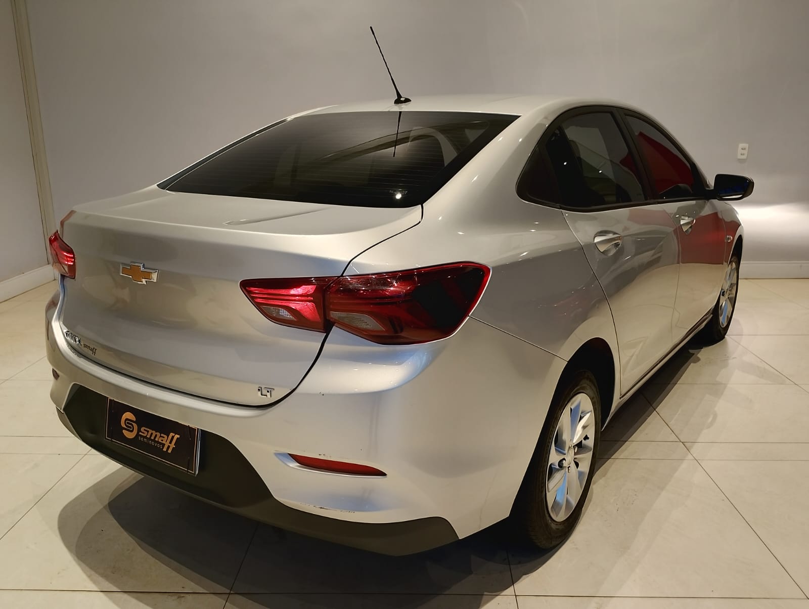 GM - Chevrolet-ONIX-ONIX 1.0 LT FLEX MANUAL