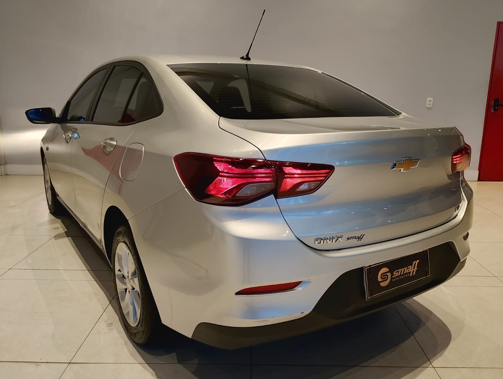 GM - Chevrolet-ONIX-ONIX 1.0 LT FLEX MANUAL