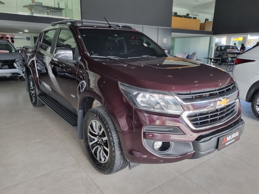 GM - Chevrolet-S10-2.8 HIGH COUNTRY 4X4 CD 16V TURBO DIESEL 4P AUTOMÁTICO