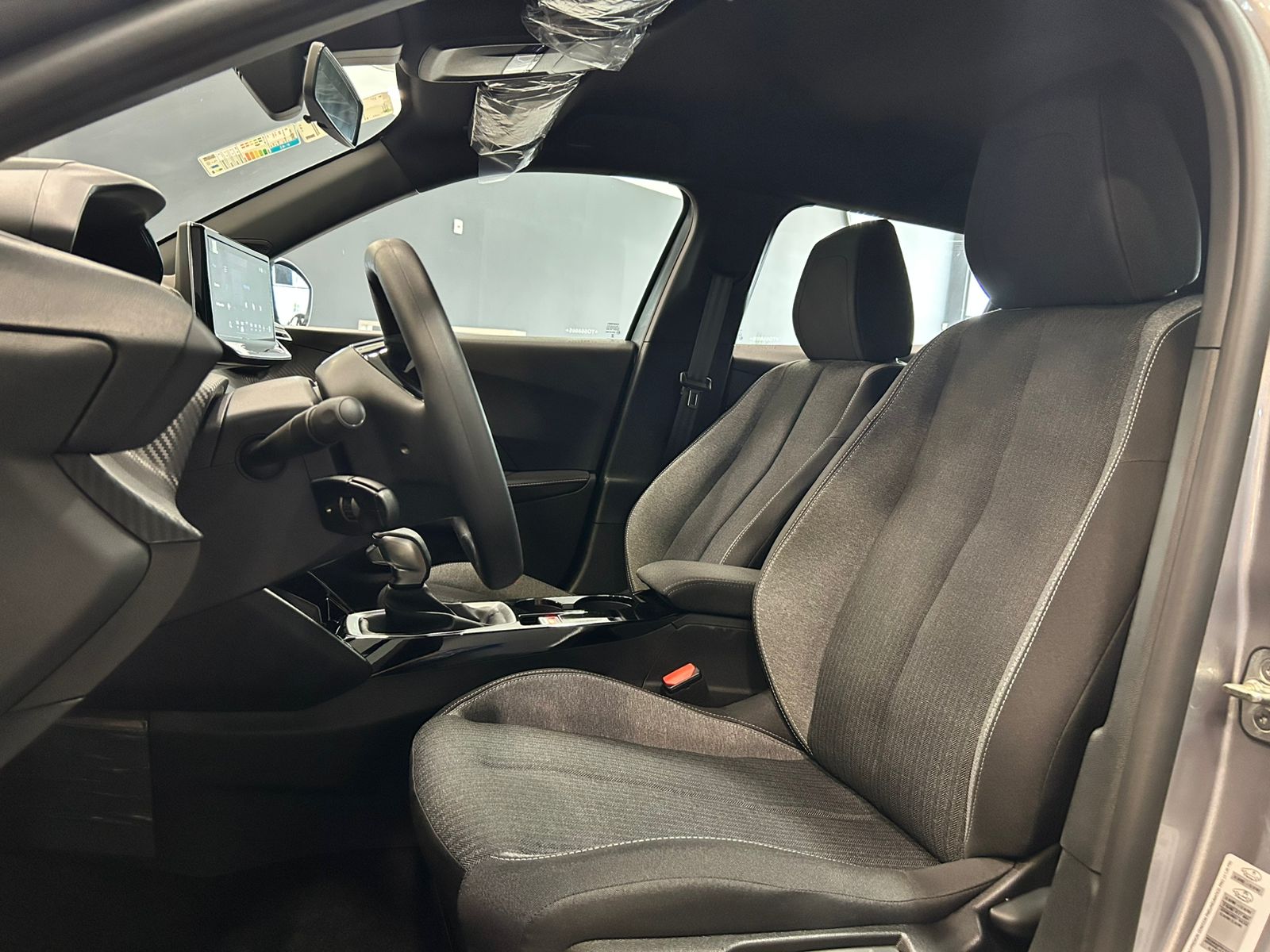 Peugeot-2008-2008 Active 1.0 Turbo Flex 5p Aut.