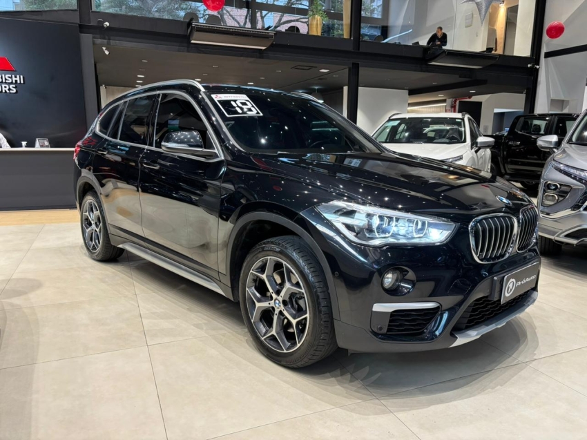BMW-X1-2.0 16V TURBO ACTIVEFLEX SDRIVE20I X-LINE 4P AUTOMÁTICO