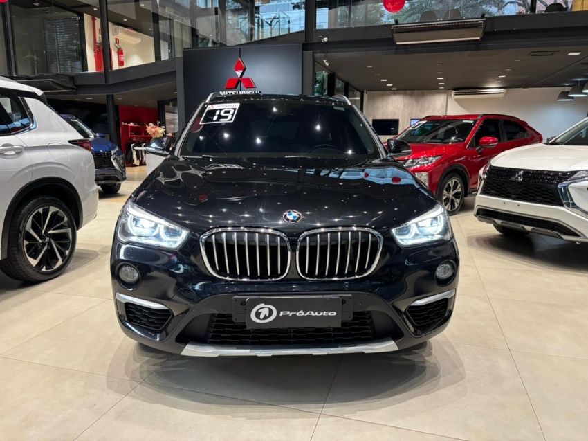 BMW-X1-2.0 16V TURBO ACTIVEFLEX SDRIVE20I X-LINE 4P AUTOMÁTICO