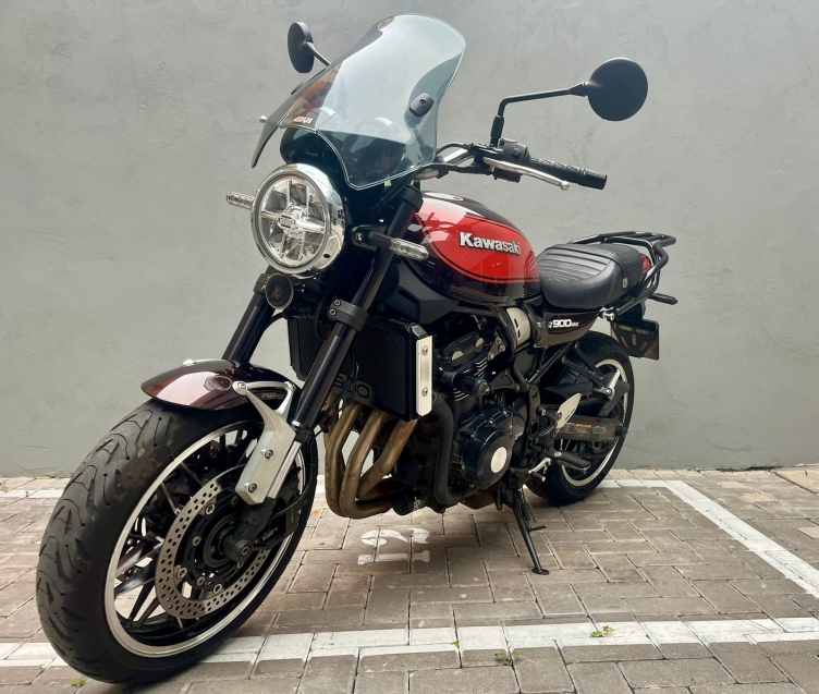 KAWASAKI-Z 900-RS