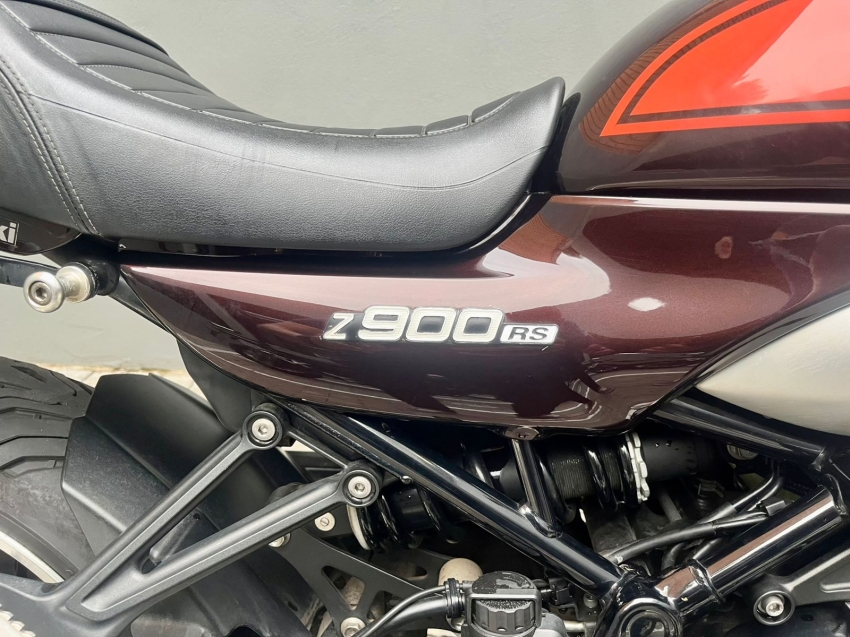 KAWASAKI-Z 900-RS