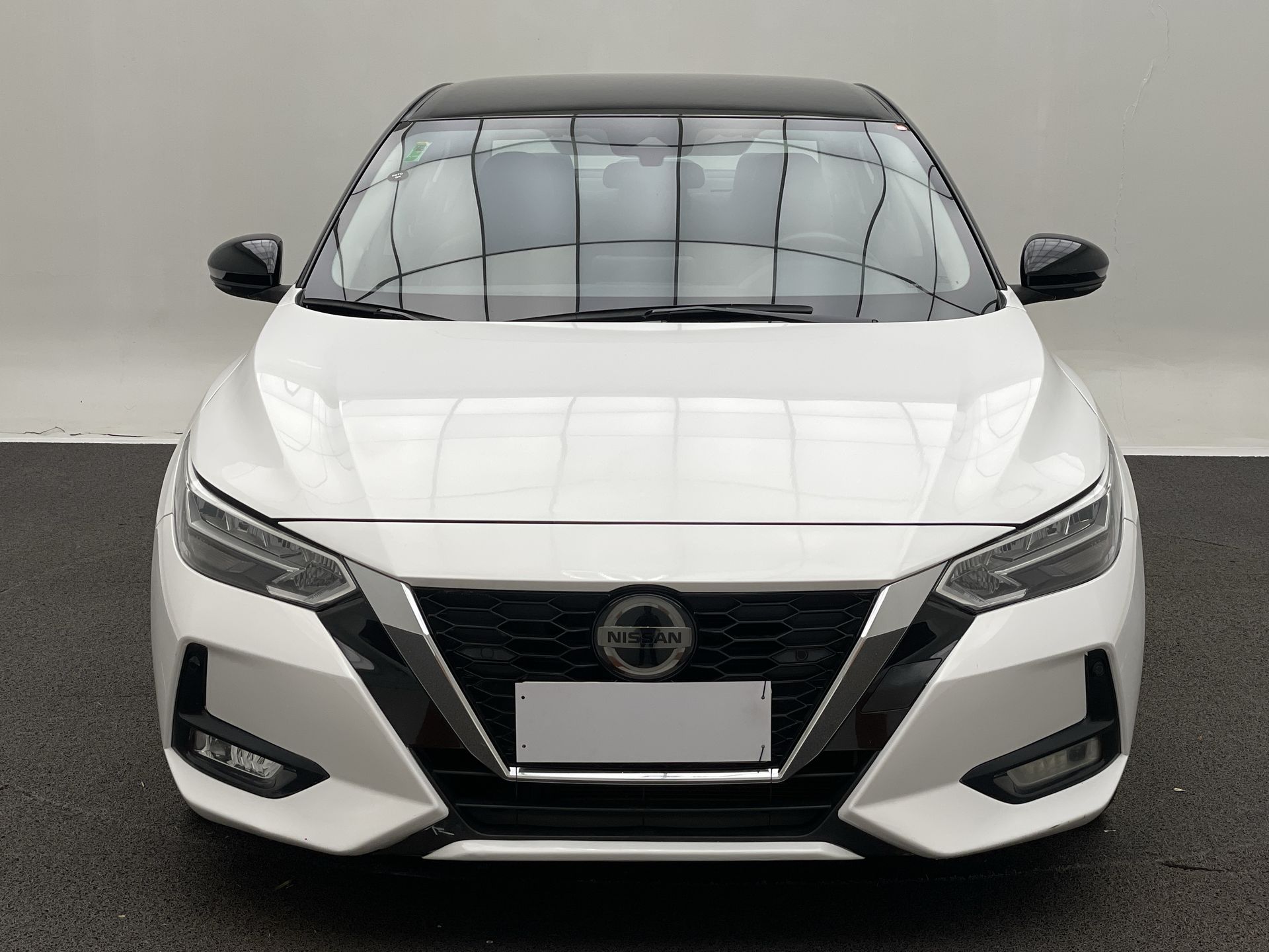 Sentra Advance 2.0 16V Aut.