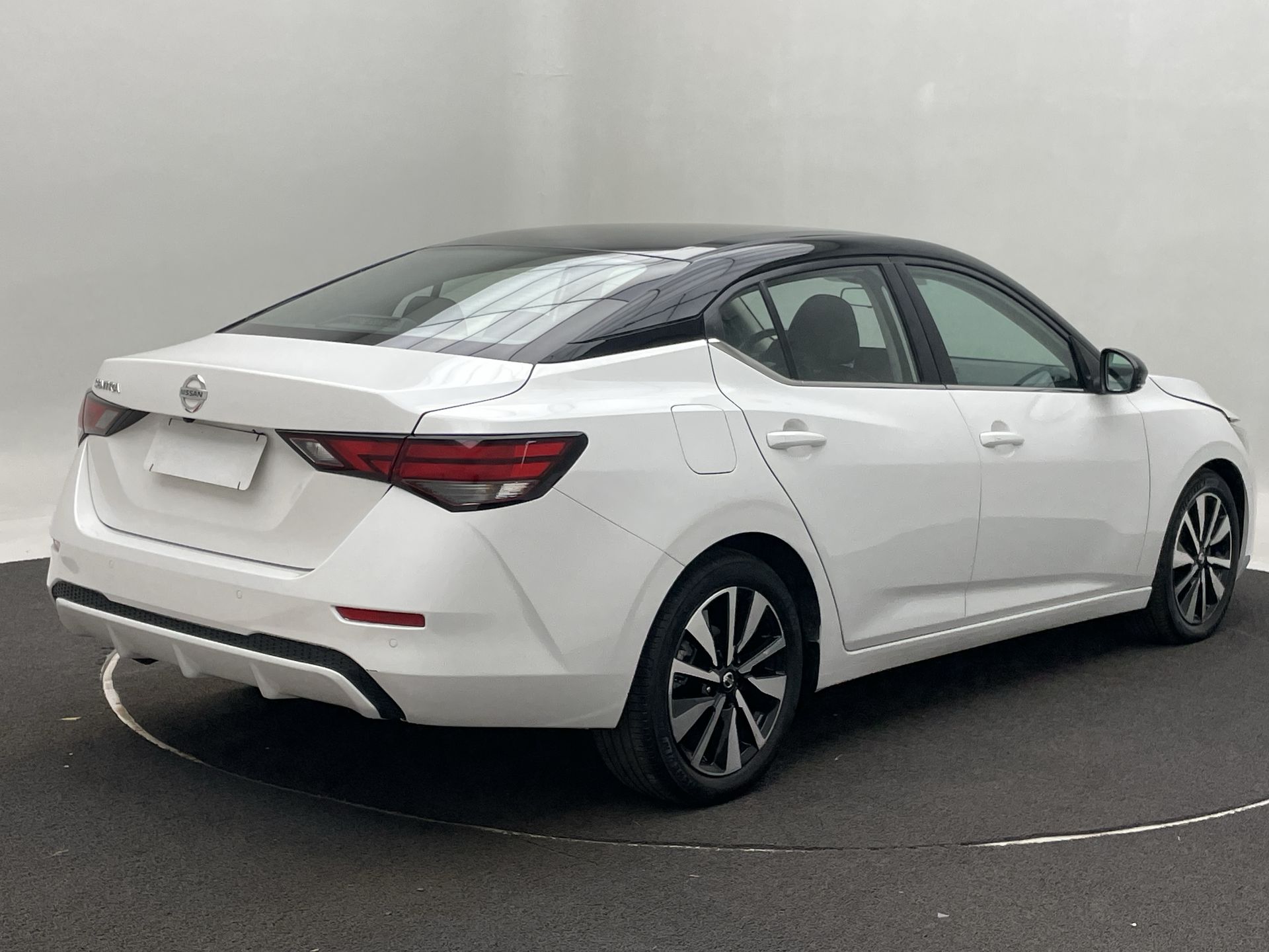 Sentra Advance 2.0 16V Aut.