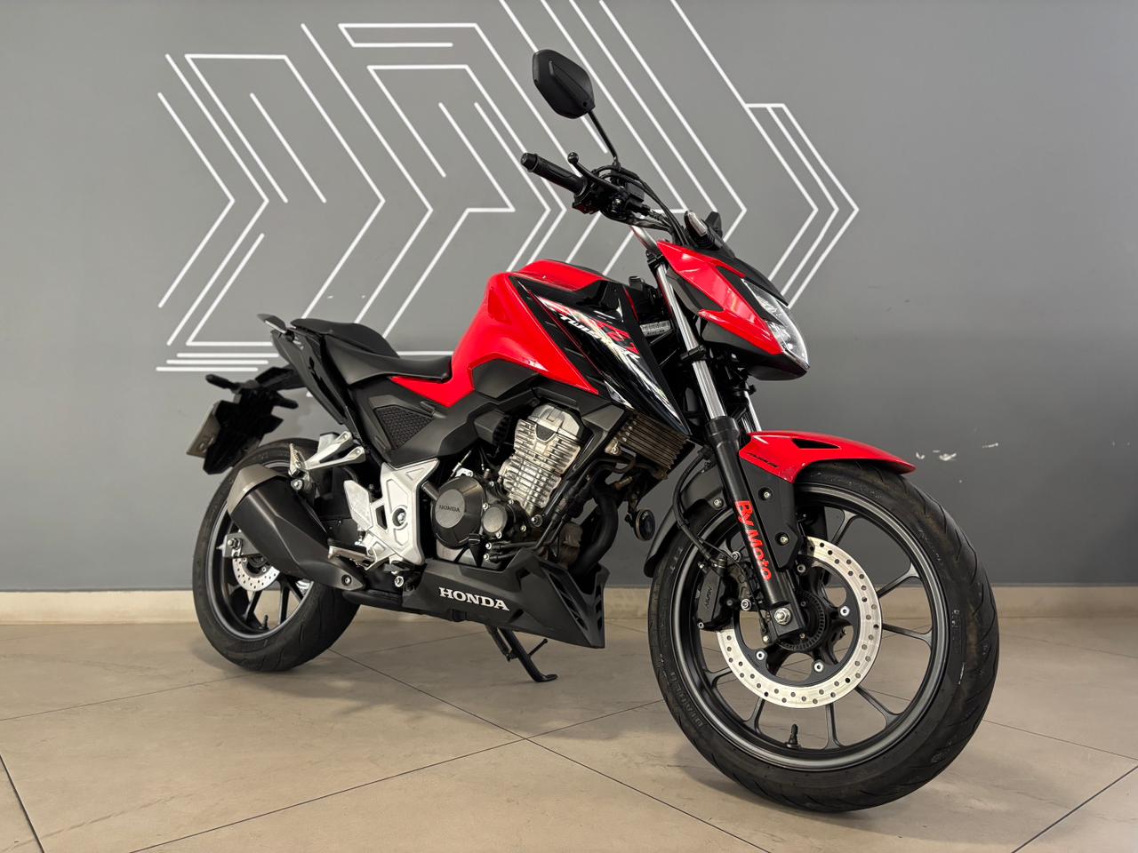 CB 300F Twister Flex