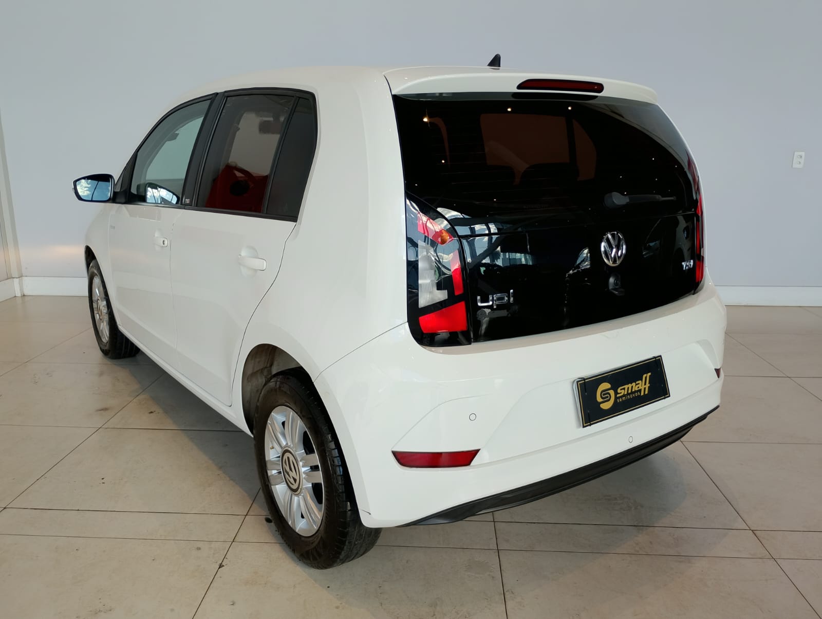 VW - Volkswagen-up!-up! move 1.0 TSI Total Flex 12V 5p