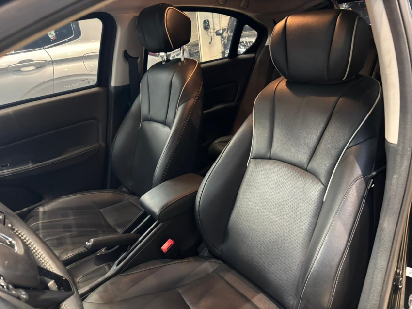 Honda-CITY-1.5 i-VTEC FLEX HATCH TOURING CVT