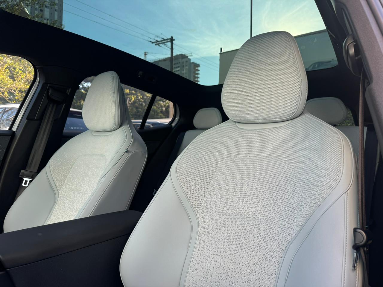 Volvo-EX30-EX30 E60 Ultra (Elétrico)