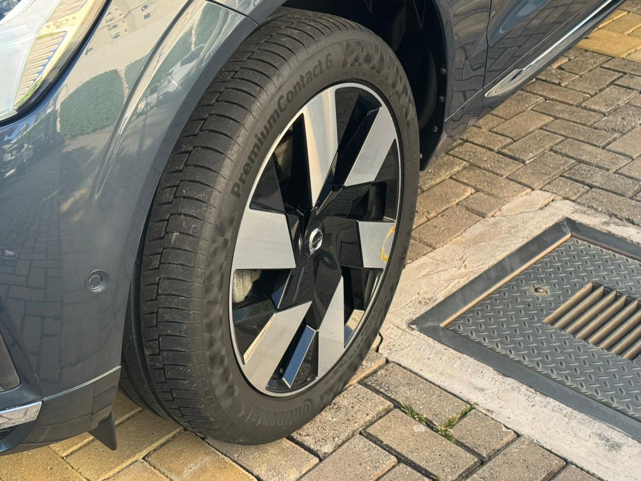 Volvo-XC 60-XC 60 T-8 Ultimate 2.0 AWD (Híbrido)