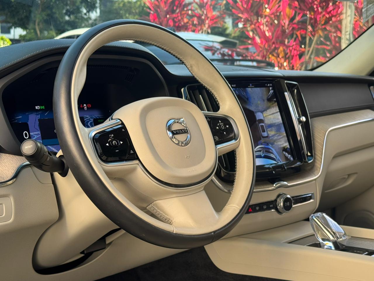 Volvo-XC 60-XC 60 T-8 Ultimate 2.0 AWD (Híbrido)