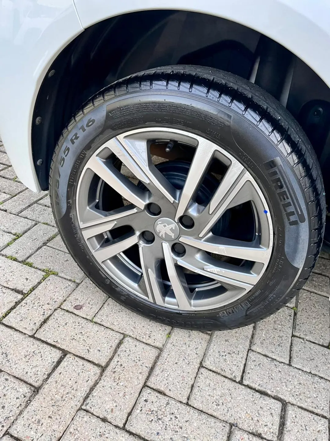 peugeot 208 208 griffe 1.6 flex 16v 5p aut.