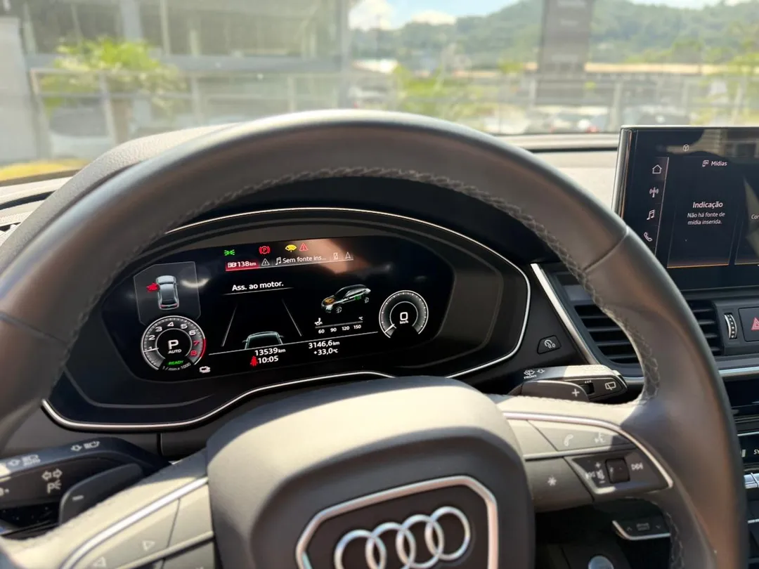 audi q5 q5 perf. black 2.0 tfsie s.tr. qt (hib.)
